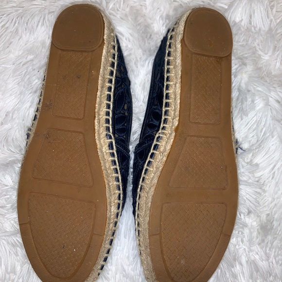 Tory Burch ‘RHEA’ Embroidered Leather Espadrille - Picture 3 of 3